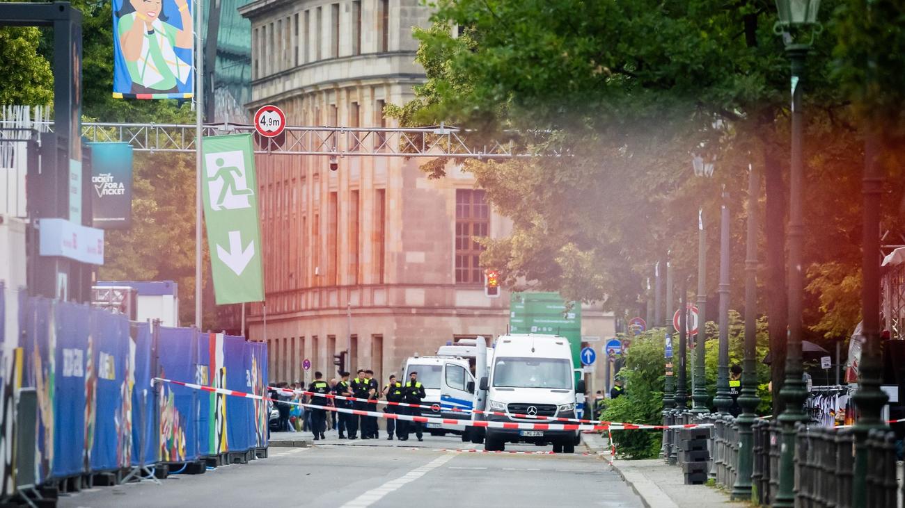 Fußball-EM: Rucksack an Berliner Fanzone: Polizei gibt Entwarnung