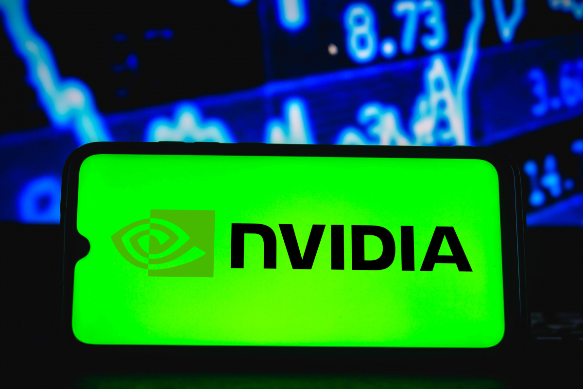 Nvidia-Aktien stürzen ab: CEO Huang verkauft Anteile und Investoren zweifeln